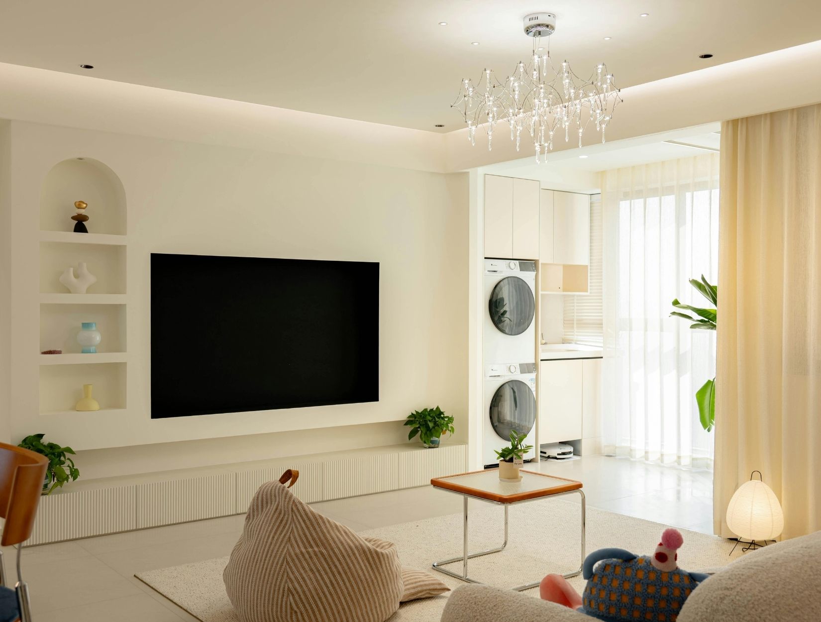 Do you provide post-construction cleaning services in Chicago?