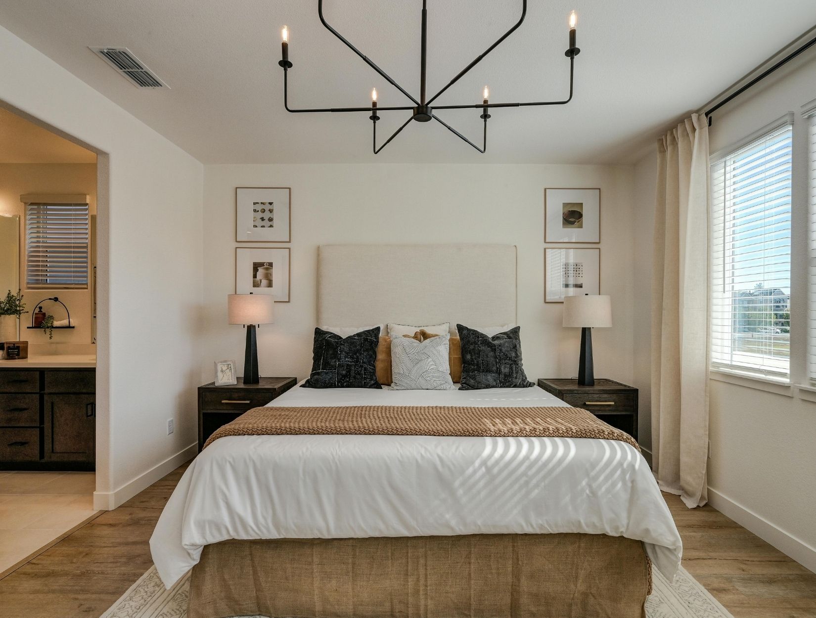 Background-Checked Cleaners for Your Safety