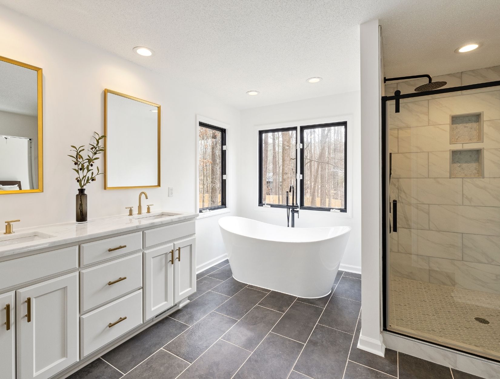 How do they handle large floor plans?