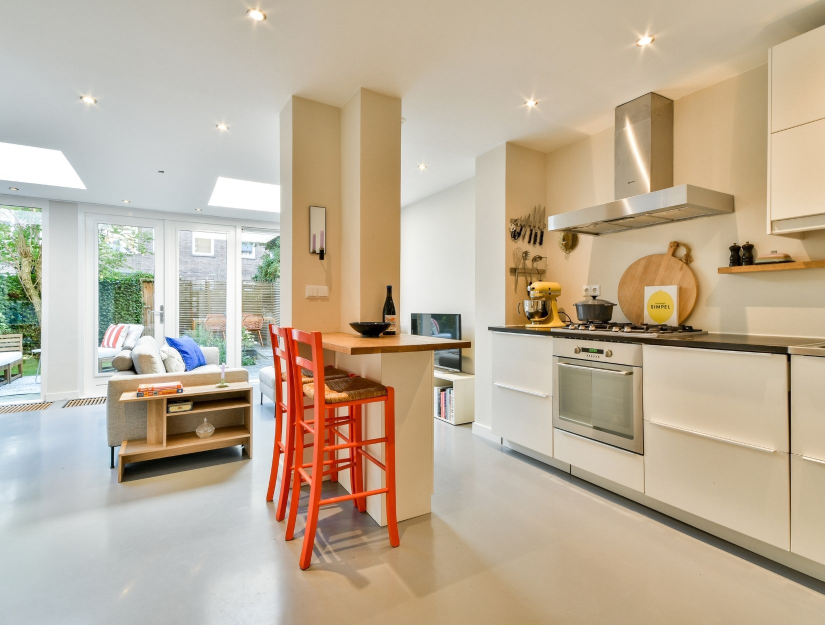Top-Rated Home Cleaning Services in Chicago Neighborhoods